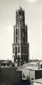 120209 Gezicht op de Domtoren (Domplein) te Utrecht, uit het noorden.